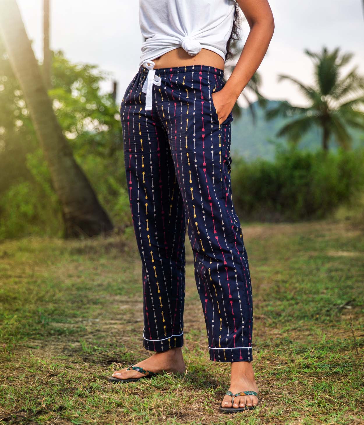 Arrows Navy Printed Womens Pyjama