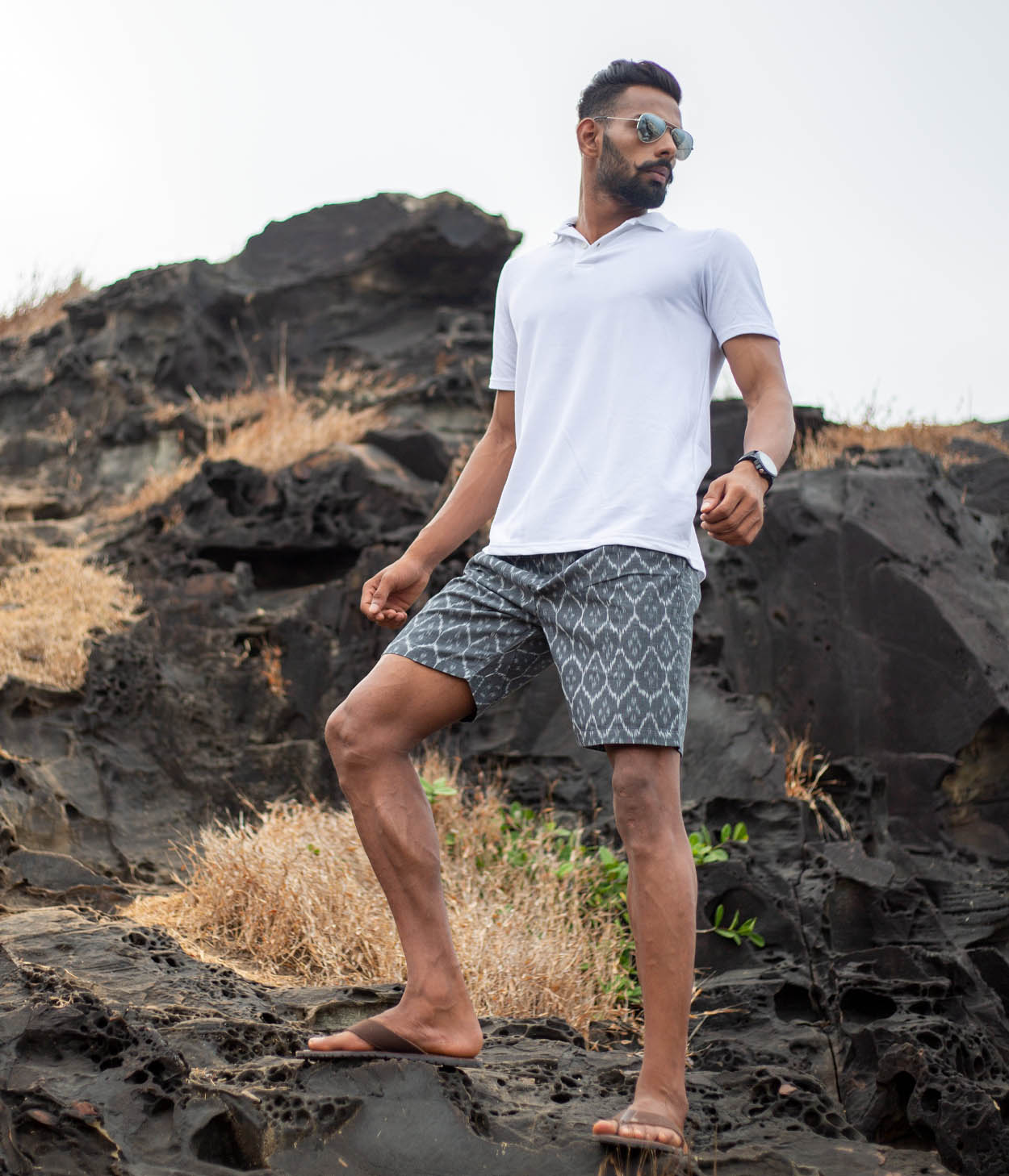 Grey Honeycomb Patterned Ikat Mens Shorts
