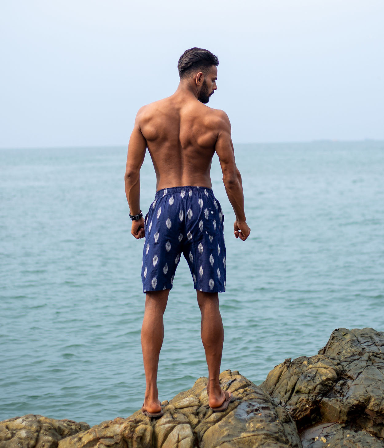 Navy Arrowhead Patterned Ikat Mens Shorts